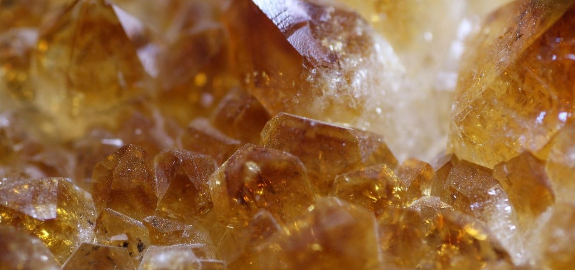 Natural Yellow Sapphire Pukhraj Price | Henderson Gems 2026