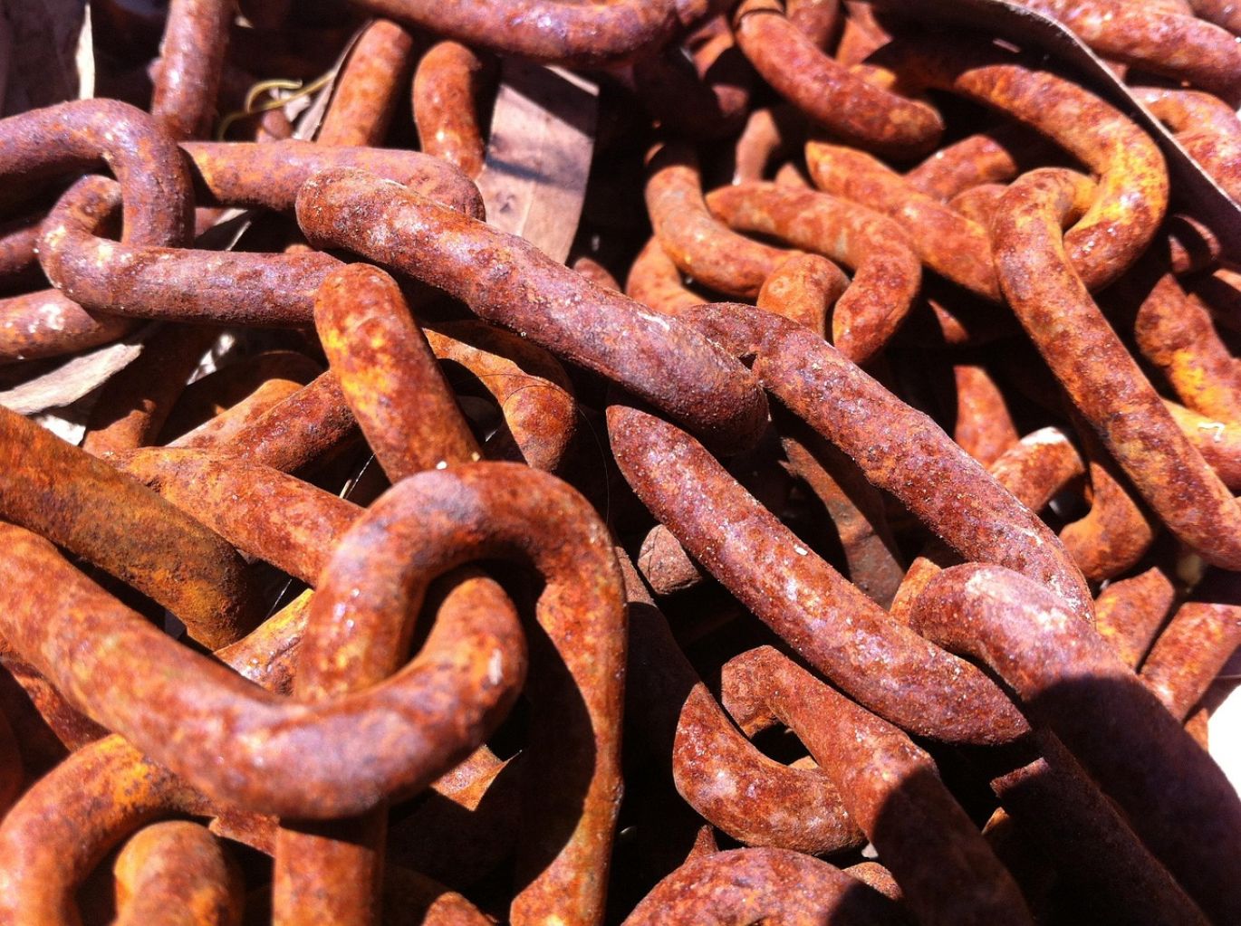 Industrial application of iron oxide supplied by Summit Gold Resources, a leading manufacturer in Kenya.