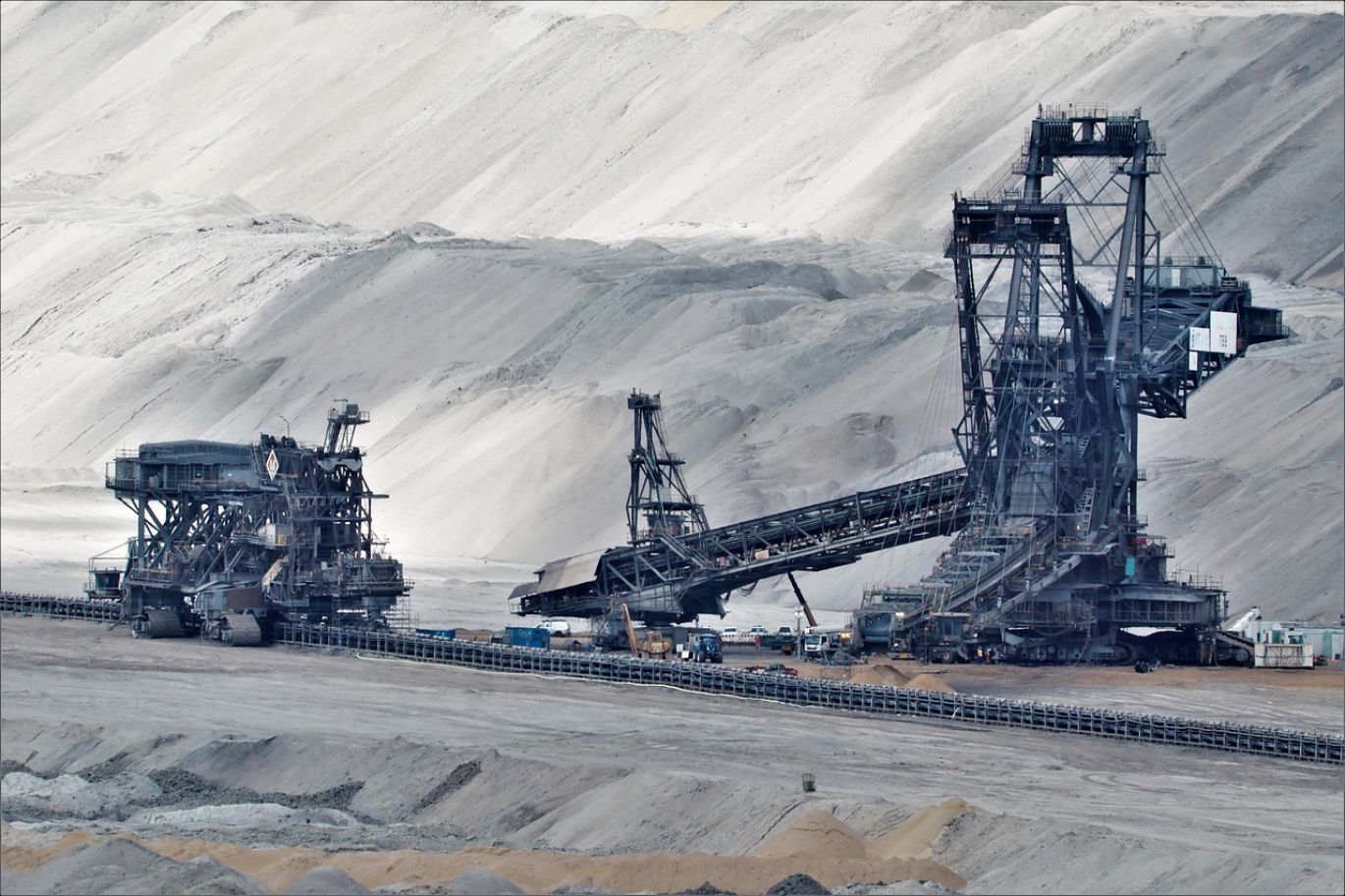 Mining Stocks Today: Summit Gold Resources facilitates global trade of strategic minerals from Kenya, ensuring ethical sourcing and