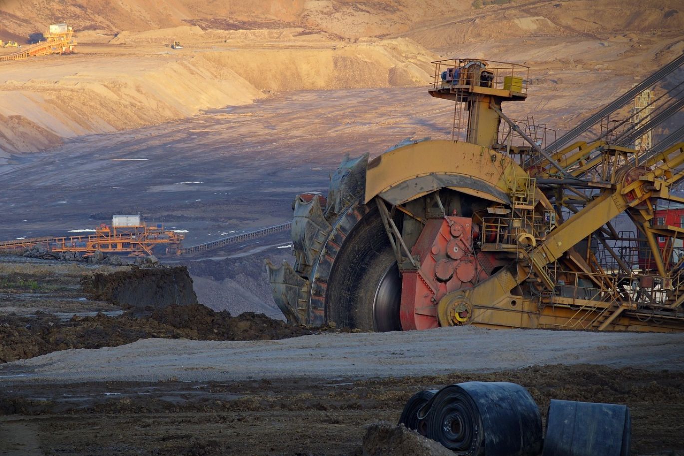 Phosphate Rock mineral deposit with industrial applications highlighted by Summit Gold Resources