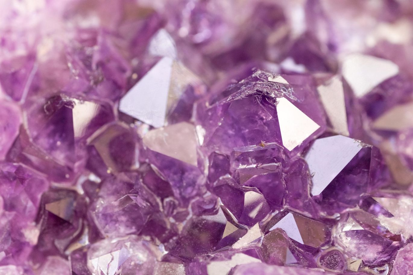 Sulphur Potash crystals, a key industrial mineral sourced ethically in Kenya by Summit Gold Resources.