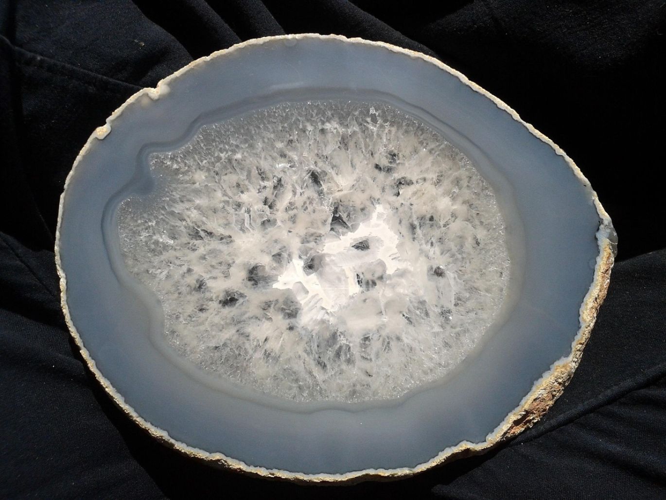 Summit Gold Resources: Leading wholesale mineral dealers in Kenya offering strategic minerals globally.